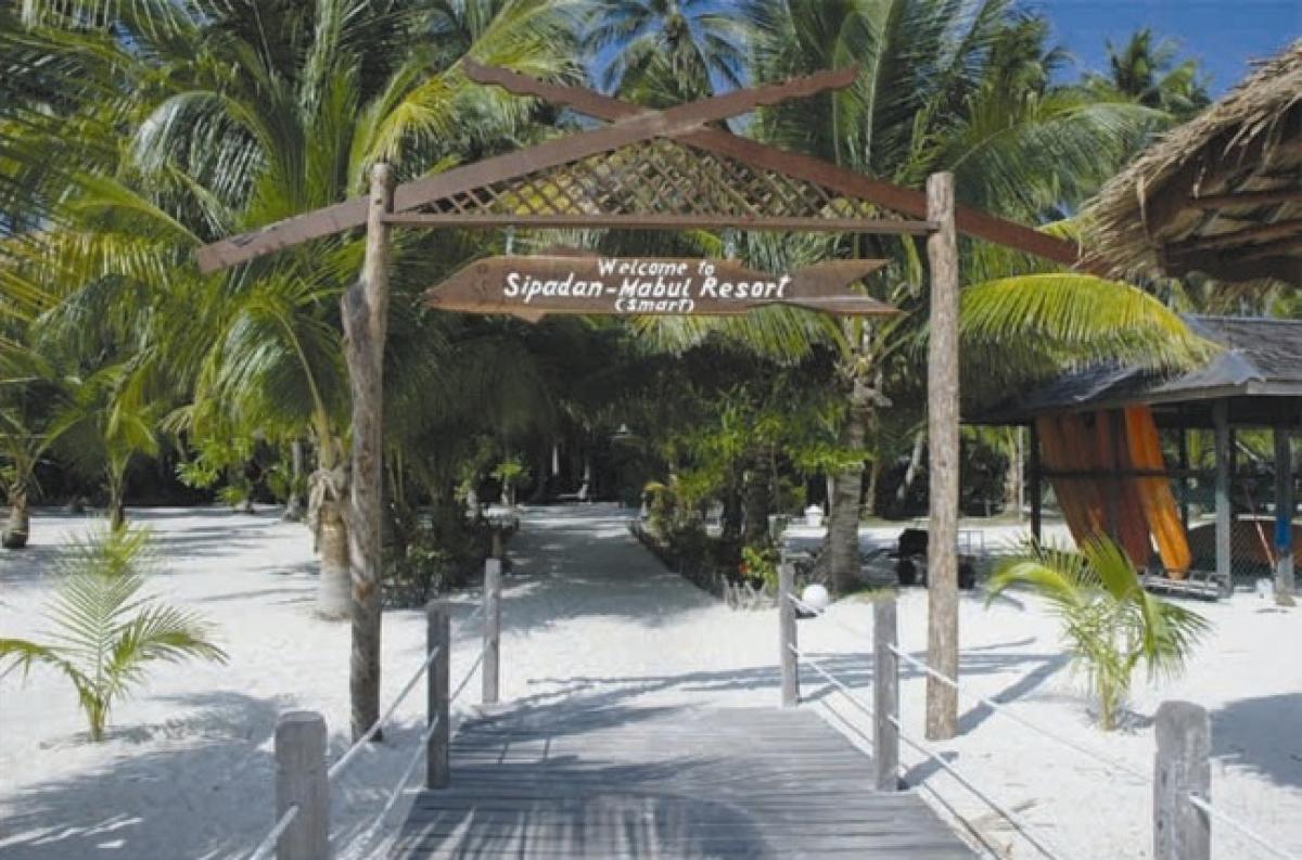 Вход в Sipadan Mabul Resort (Smart)