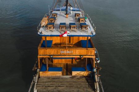 Сан-дэк на яхте Situju7