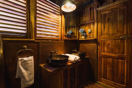 Ванная комната в каюте Master Suite - Bali на яхте Situju7