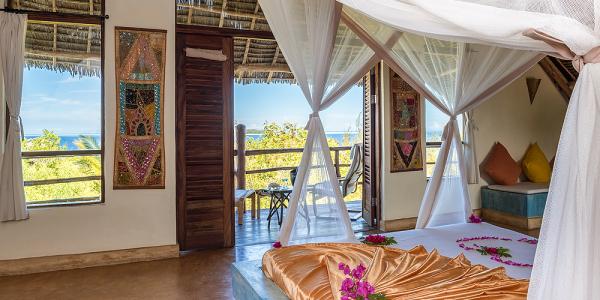 Sunshine Marine Lodge