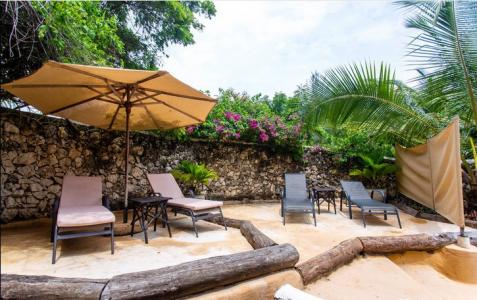 Sunshine Marine Lodge