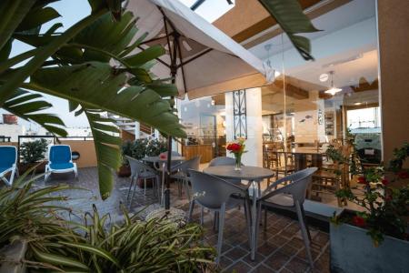 Sunseeker Holiday Complex