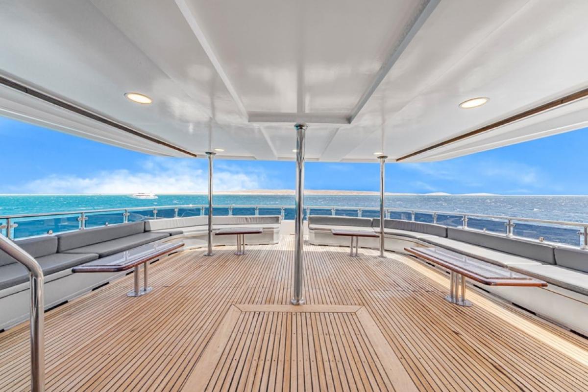 Sea Serpent Contessa