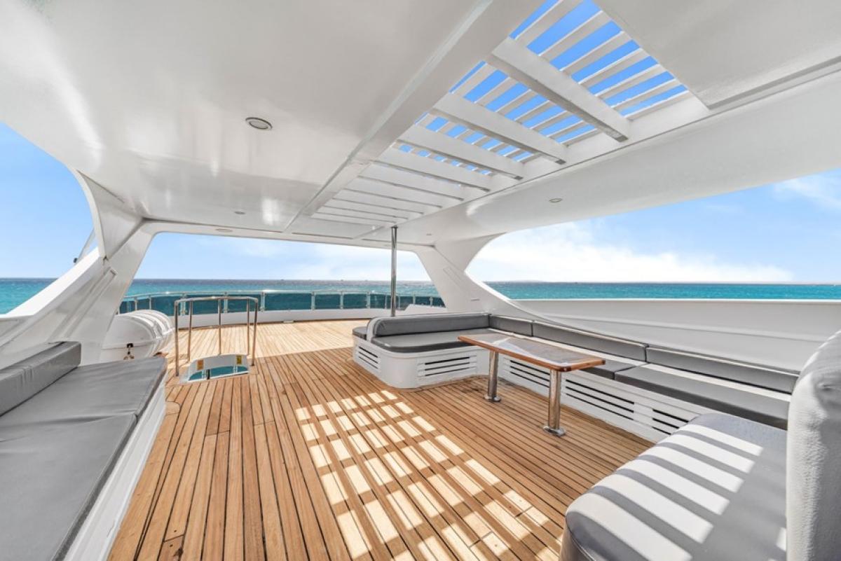 Sea Serpent Contessa