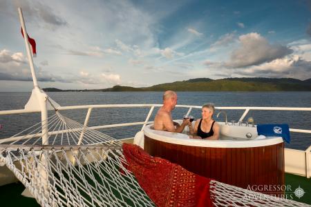 Джакузи на яхте Thailand Aggressor